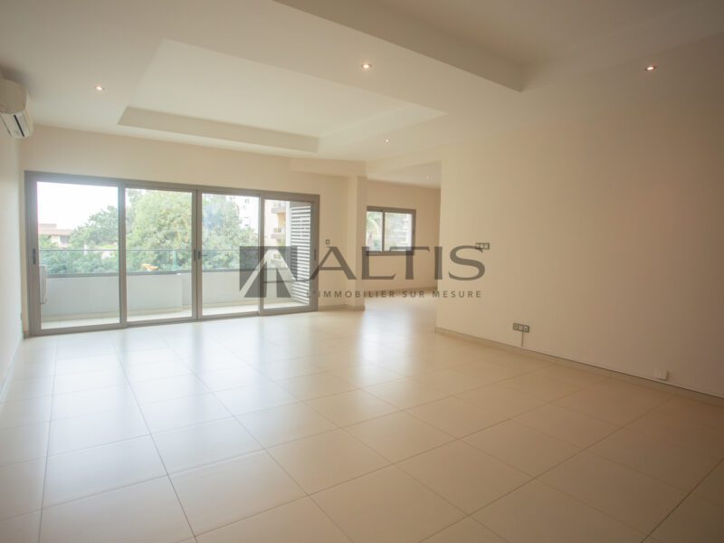 APPARTEMENT F4 – NON MEUBLÉ – RÉSIDENCE MANINO