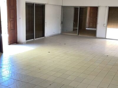 Maison Commerciale – Cité Biagui