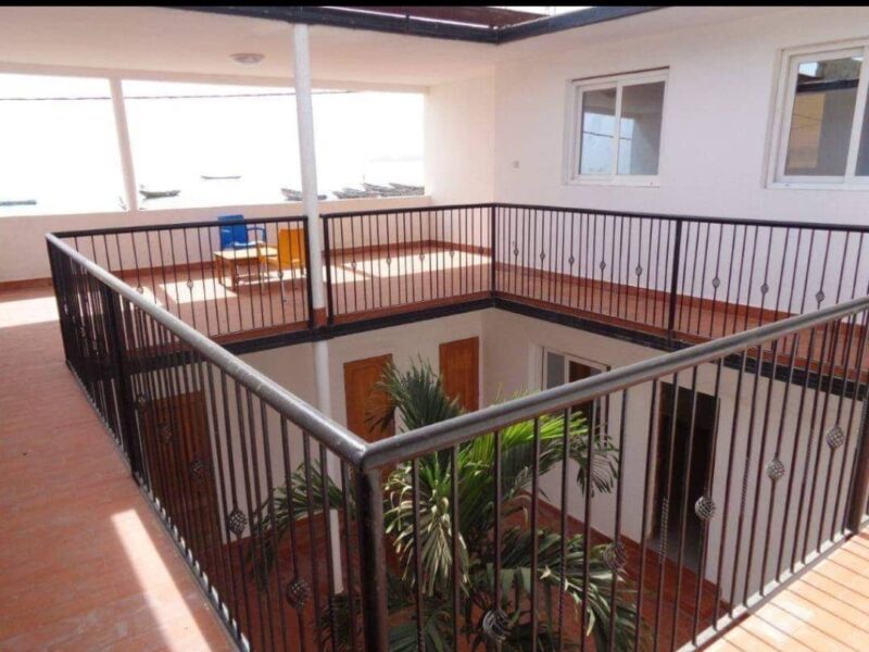 Vente terrain 6400 m2 à Yarakh