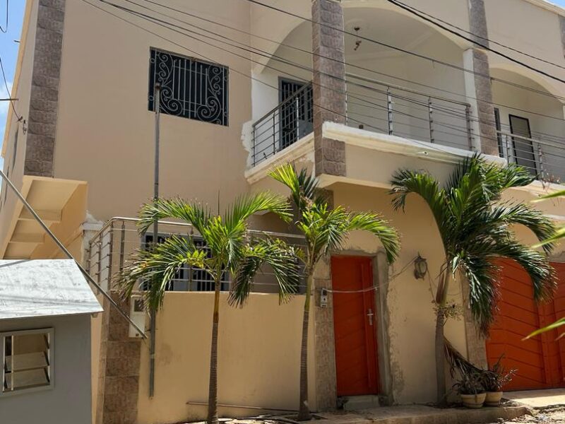 Villa à vendre à Yoff ONOMO