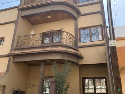 Villa neuve à OUEST FOIRE -Titre Foncier