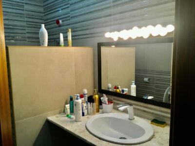 À LOUER – Duplex Meublé avec Piscine à Mermoz