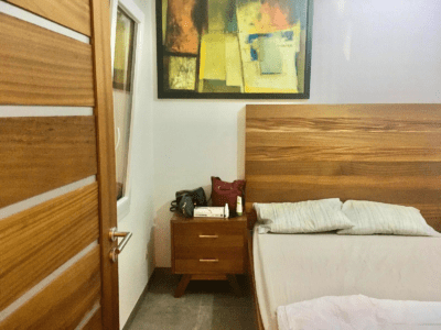 À LOUER – Duplex Meublé avec Piscine à Mermoz