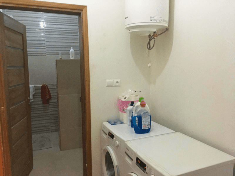 À LOUER – Duplex Meublé avec Piscine à Mermoz