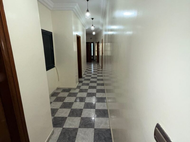 Spacieux appartement à louer aux Maristes