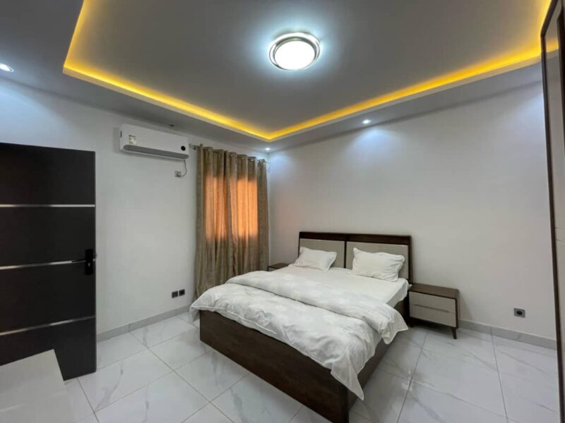 F2 meublé disponible à liberté 6