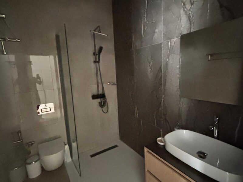 A LOUER - F3 -Fenêtre Mermoz