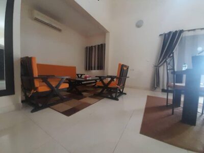 Villa 3 chambres + piscine à louer à Saly Portudal – 500 000 FCFA/mois