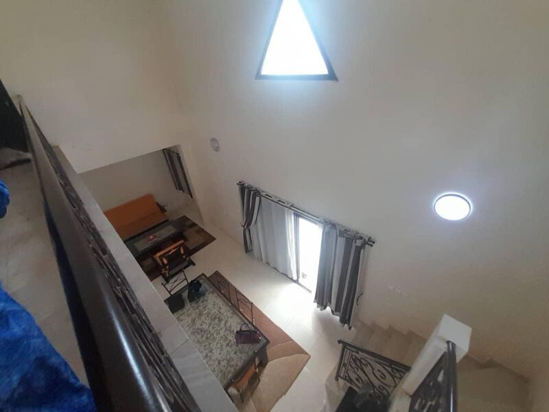 Villa 3 chambres + piscine à louer à Saly Portudal – 500 000 FCFA/mois