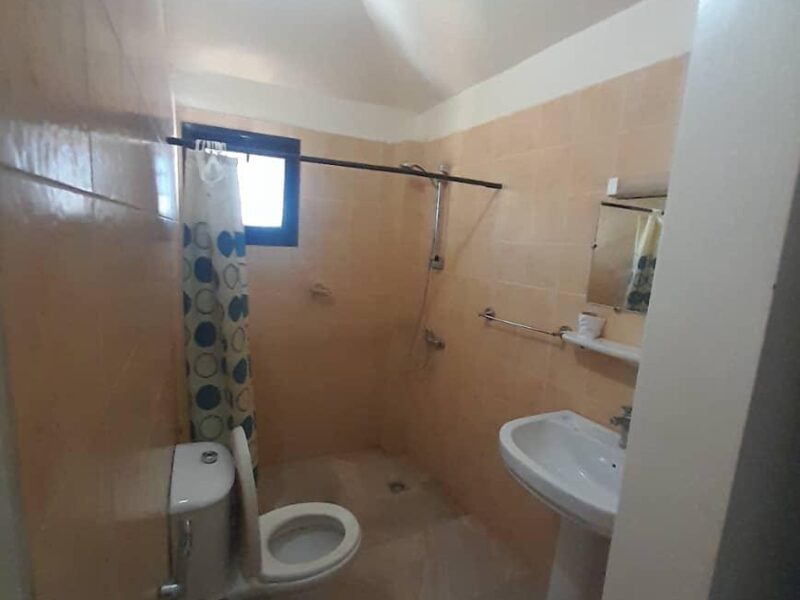 Villa 3 chambres + piscine à louer à Saly Portudal – 500 000 FCFA/mois
