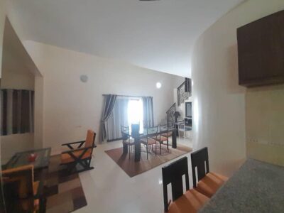Villa 3 chambres + piscine à louer à Saly Portudal – 500 000 FCFA/mois
