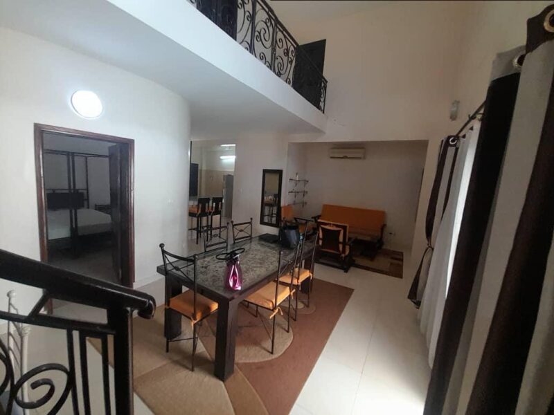 Villa 3 chambres + piscine à louer à Saly Portudal – 500 000 FCFA/mois
