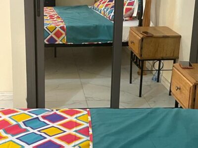 Villa 5 chambres avec piscine à Saly Portudal – 150 000 FCFA/nuit