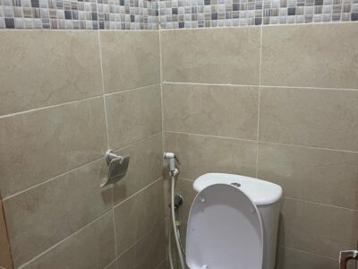 Villa 5 chambres avec piscine à Saly Portudal – 150 000 FCFA/nuit